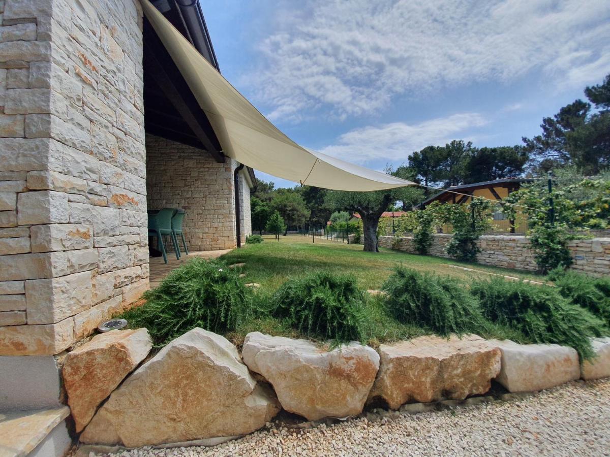 ボドニャン Casa Pinea Fazanaヴィラ エクステリア 写真
